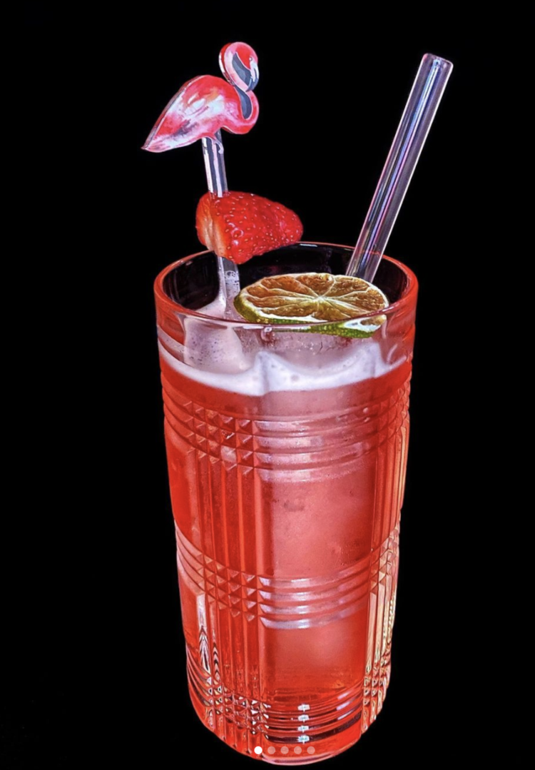 Recipe 05 | Pink Pama Splash